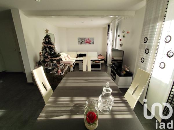 Maison traditionnelle 4 pièces de 77 m² à Sarcelles (95200)