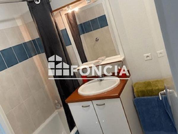 Location Appartement 2 pièces 43.3 m² - 73 RUE DES COOPERATIVES Ruelle Sur Touvre 16600