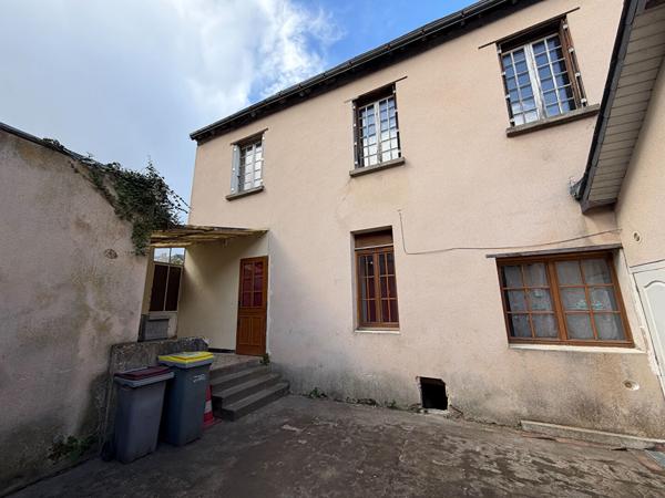 Ensemble immobilier Coeur de Ville de Baugé en Anjou !