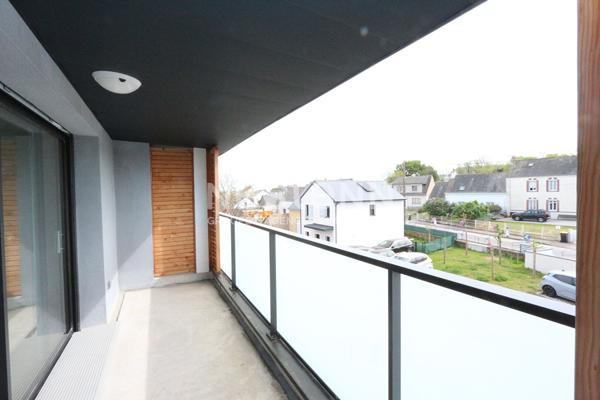 Appartement Saint Nazaire 4 pièce(s) 83.89 m² avec 3 chambres, balcon et 2 places de parking