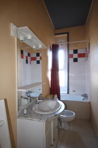 Appartement 3 pièces - 2 chambres LE PELLERIN Bourg - T3 avec place de parking