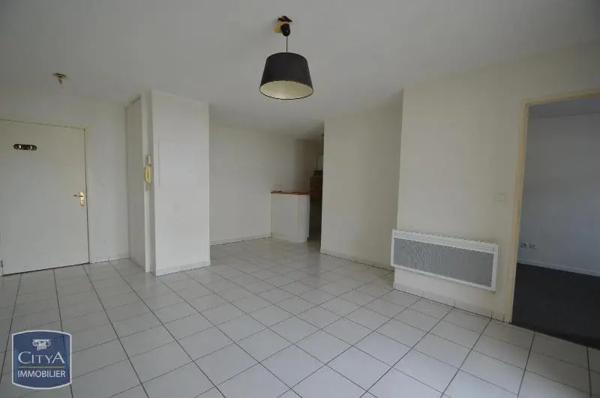 Appartement à louer 2 pièces 41m² Agen (47000)