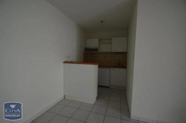 Appartement à louer 2 pièces 41m² Agen (47000)