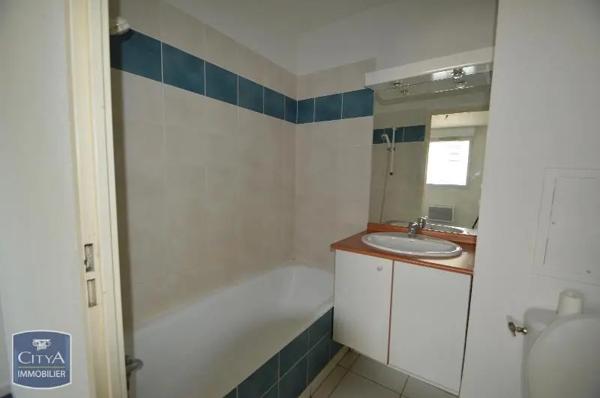 Appartement à louer 2 pièces 41m² Agen (47000)