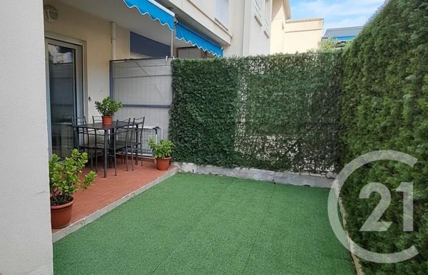 Appartement F1 à vendre  1 pièce - 28,19 m 2   CAGNES SUR MER  - 06