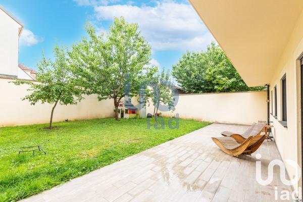 Appartement 4 pièces de 80 m² à Villejuif (94800)