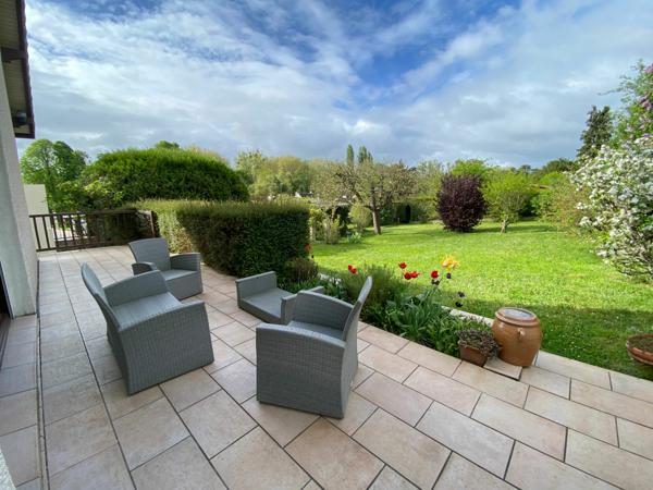 Maison à vendre    5 pièces • 118 m2 Boussy-Saint-Antoine