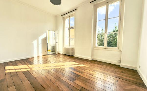 Appartement à vendre    2 pièces • 62,57 m2 Poitiers