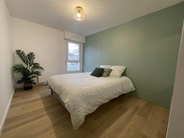 Appartement à vendre à Vannes T3 TOHANNIC 63 m² parking balcon 1er étage