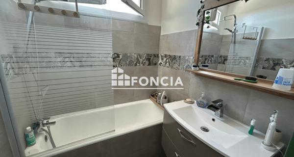 À vendre Appartement 3 pièces 59 m² - Avignon 84000