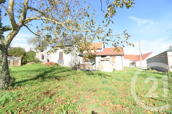 Maison à vendre  3 pièces - 136,50 m2 CREUZIER LE NEUF - 03
