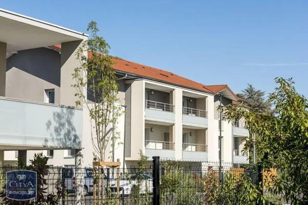 Appartement à louer 2 pièces 42.75m²