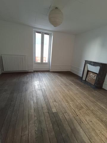 SUPERBE 3P EN DUPLEX QUARTIER TRIBUNAL 69M2