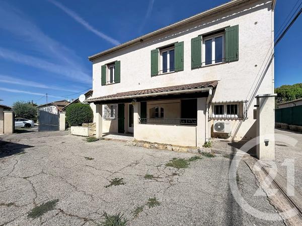 Maison à vendre  4 pièces - 91 m 2   MOUGINS  - 06