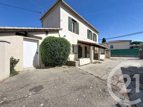 Maison à vendre  4 pièces - 91 m 2   MOUGINS  - 06
