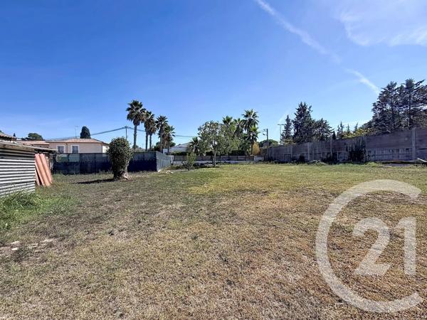 Maison à vendre  4 pièces - 91 m 2   MOUGINS  - 06