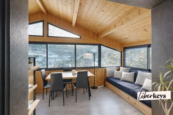 Chalet 79m² Allos - Vue imprenable sur le Seignus - Clé en main  