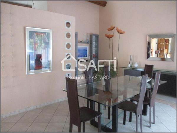 Ensuès, Côte Bleue, en secteur recherché : superbe villa T6 avec piscine et jardin paysager