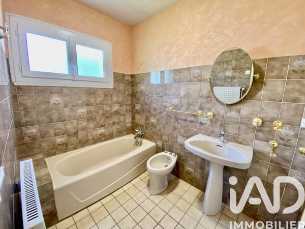 Maison à vendre 7 pièces 150,8 m² Loudéac