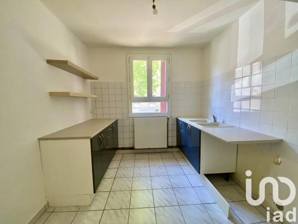 Appartement à vendre 3 pièces 56 m² Sainte-Geneviève-des-Bois