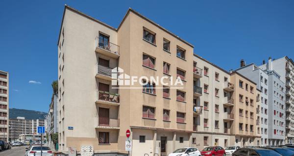 À vendre Appartement 3 pièces 49 m² - Grenoble 38100