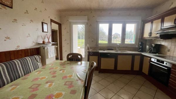 EXCLUSIVITÉ / MAISON INDIVIDUELLE / 150 M2 / 3 CHAMBRES / BUREAUX / SOUS-SOL / 13 ARES DE TERRAIN