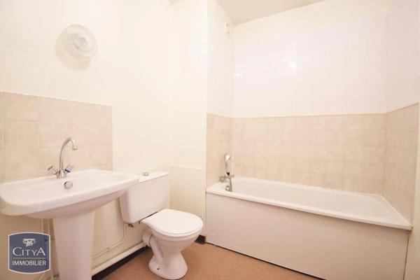 Appartement à louer 1 pièce 31.64m² Le Mans (72000)