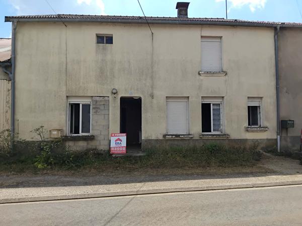 Maison à rénover à Parnoy en Bassigny - 3 pièces, 91 m² sur 1090 m² de terrain