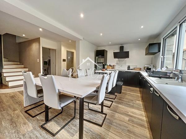 Vabres-l'Abbaye (12400) MAISON TYPE 4 DE 115 M² SUR SON TERRAIN DE 430 M²