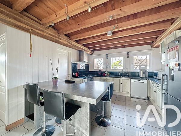 Maison à vendre 5 pièces 138 m² Aire-sur-l'Adour