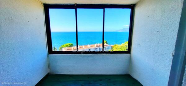 Vue mer panoramique sur le golfe de Saint-Florent – Appartement T3 avec loggia, cave et parking