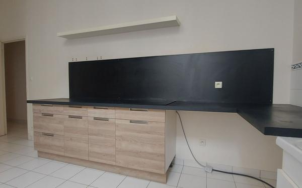 Appartement à vendre    3 pièces • 134 m2 La Rochelle