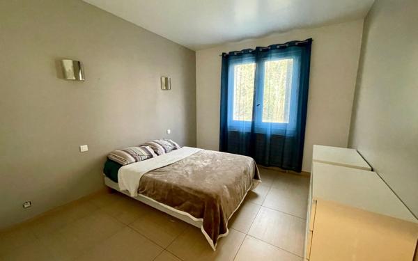 Maison à vendre    6 pièces • 186 m2 Créteil