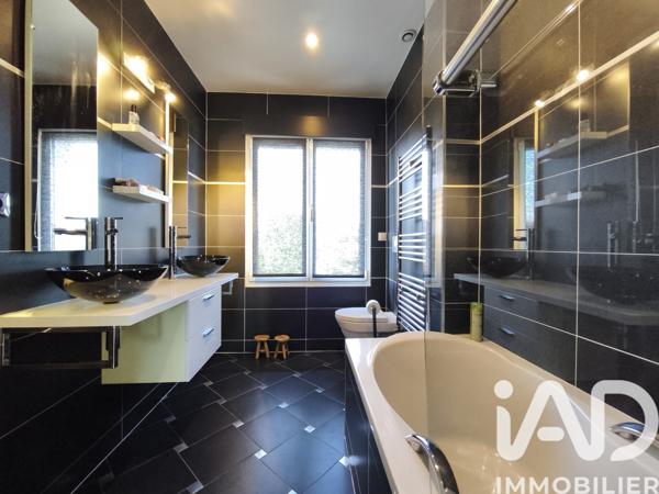 Maison à vendre 7 pièces 175 m² Chelles