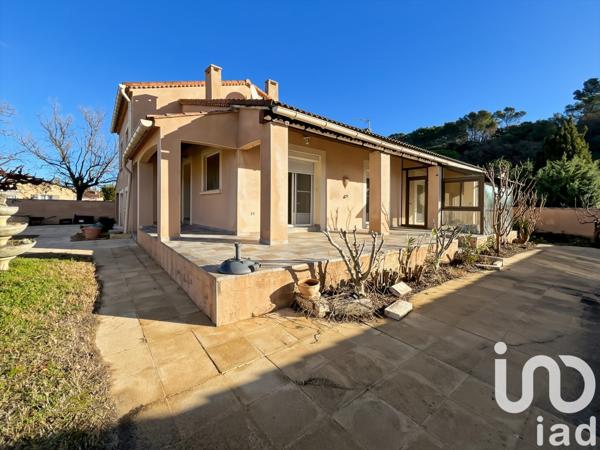 Maison traditionnelle 5 pièces de 150 m² à Bagnols-sur-Cèze (30200)