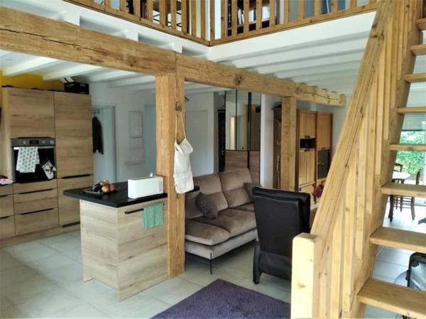 Maison avec jardin , 5 pièces SARZEAU - Quartier St JACQUES (56) - 5 mns à pied de la plage et commerces.