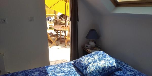 Maison avec jardin , 5 pièces SARZEAU - Quartier St JACQUES (56) - 5 mns à pied de la plage et commerces.