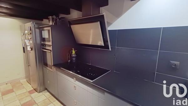 Maison à vendre 9 pièces 188 m² Châteauroux