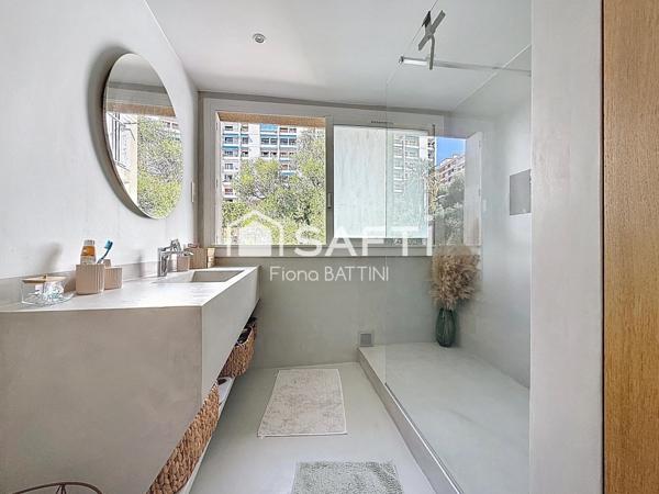 F3 au calme dernier étage vue mer