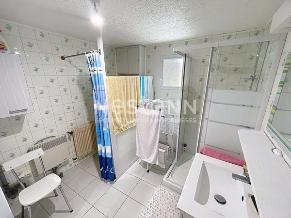 EXCLUSIVITÉ - Maison à vendre entre bourg et campagne de Surzur
