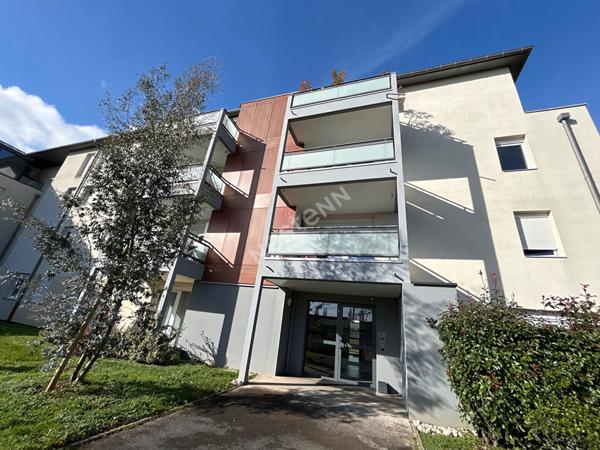 Appartement 82 m² en rez-de-jardin avec terrasse - Résidence récente - Bien rare à Chalon-sur-Saône