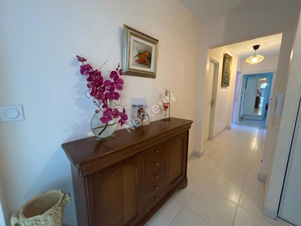 Appartement 82 m² en rez-de-jardin avec terrasse - Résidence récente - Bien rare à Chalon-sur-Saône