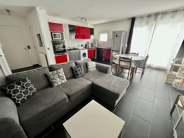 Appartement Cergy 2 pièce(s) 46.40 m2 €155 000 ** - Référence 2156