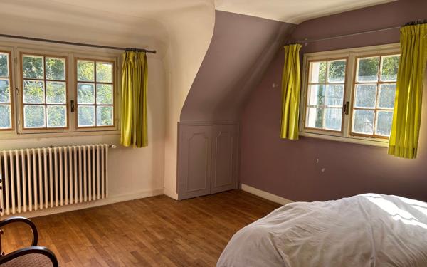 Maison à vendre    6 pièces •  Perros-Guirec