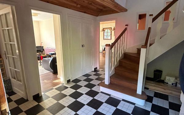 Maison à vendre    6 pièces •  Perros-Guirec