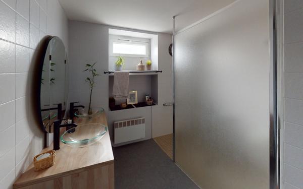 Maison à vendre    8 pièces • 201 m2 Essert