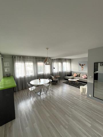 Bel Appartement Toulouse Métro Claude Nougaro Minimes 3 pièce(s) 71 m2 avec cave et parking.