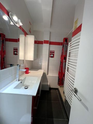 Bel Appartement Toulouse Métro Claude Nougaro Minimes 3 pièce(s) 71 m2 avec cave et parking.