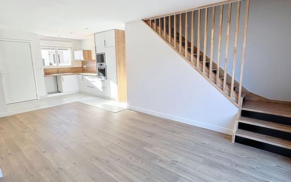 Maison à louer    4 pièces •  Thuir