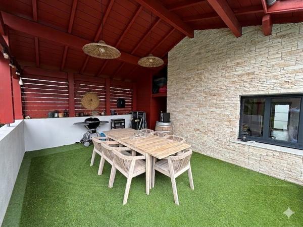 Superbe Maison Moderne à Arcangues – Calme et Lumière
